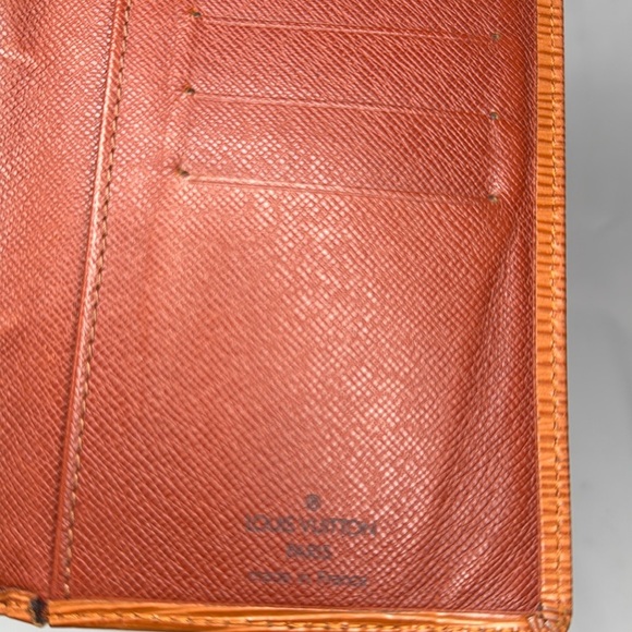 Louis Vuitton Orange and Black Epi Leather Brazza Long Wallets | Unisex | Used | - Picture 12 of 13
